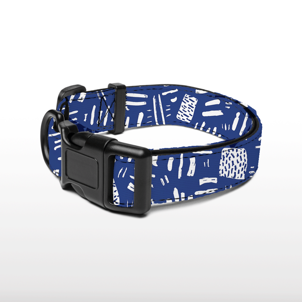 Plush Collar - Bricks And Lines